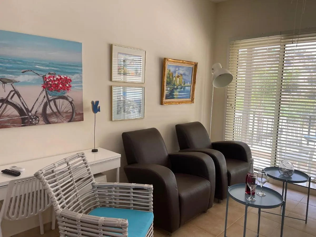 Light & Blue Ayios Elias Private Bungalows Aparthotel Protaras